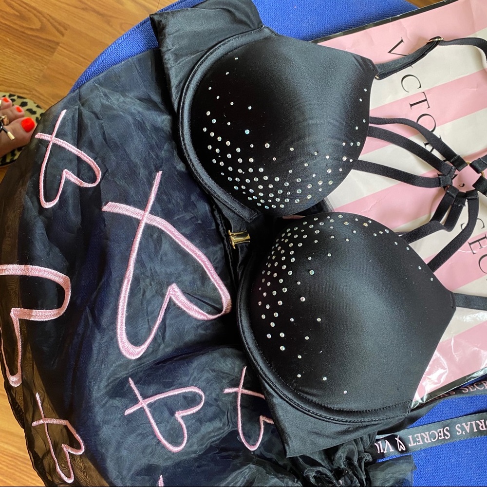 Victoria’s Secret Very Sexy Push-up
